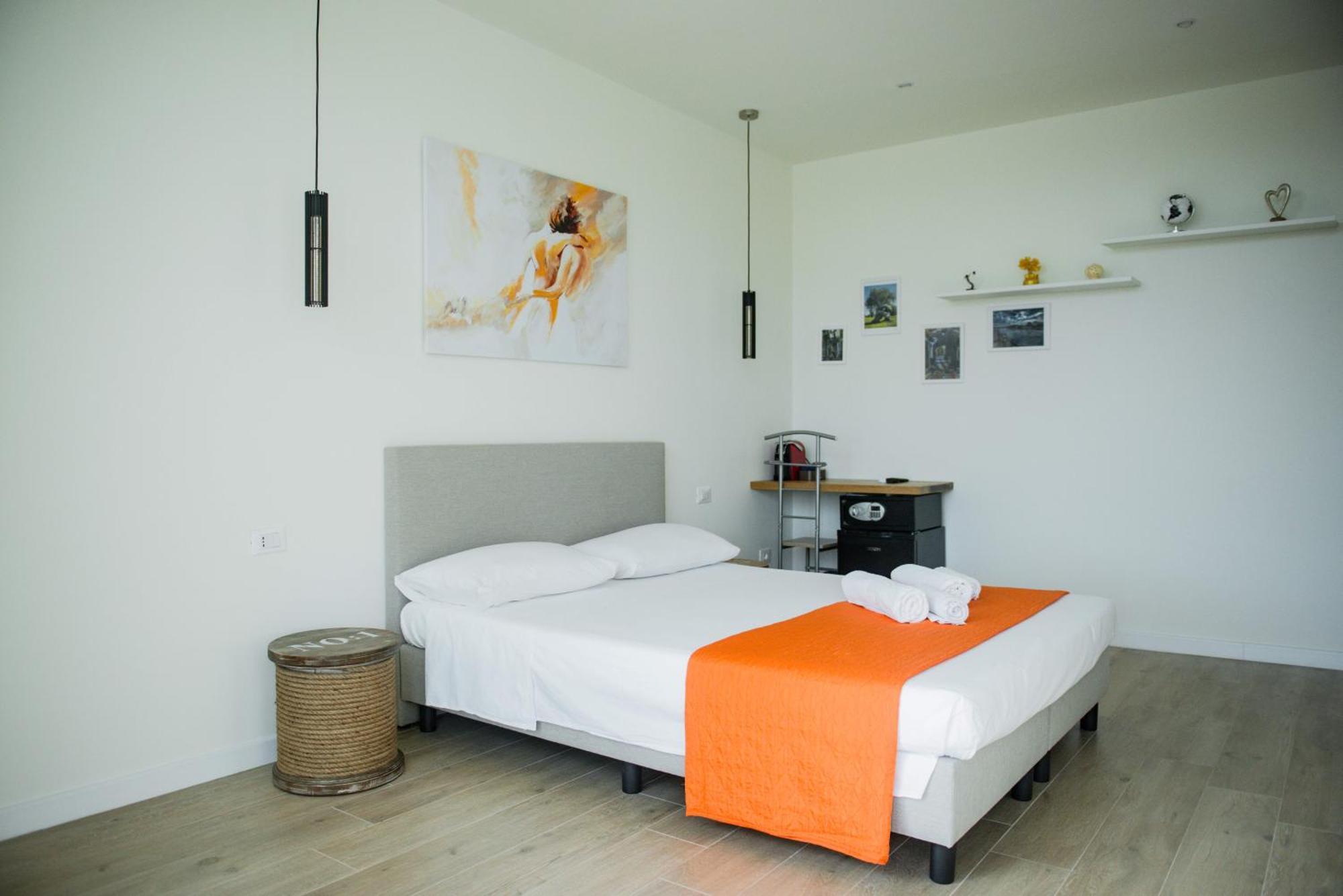 Divina Perla Bed & Breakfast Pulsano Exterior photo